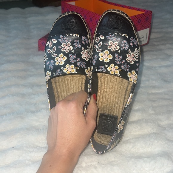 Tory Burch espadrilles - Picture 9 of 11